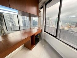 International Plaza (D2), Apartment #582839381